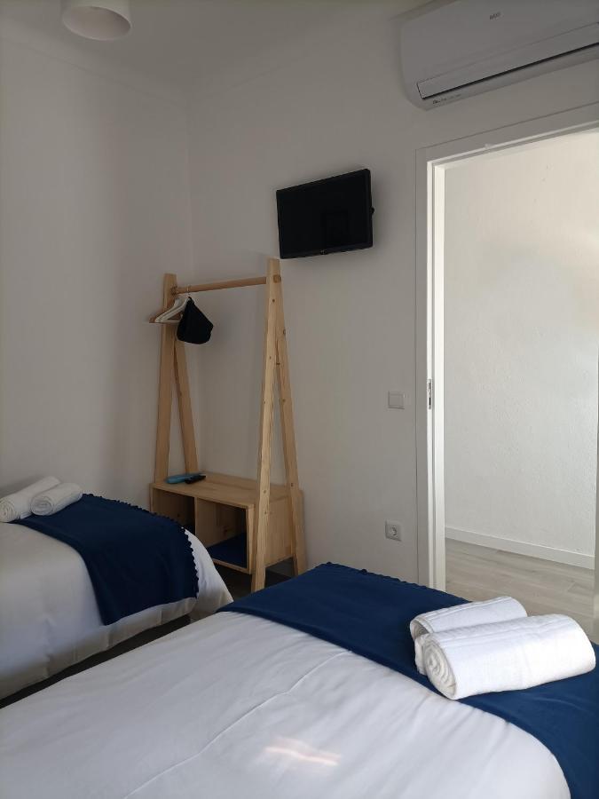 Perto Do Mar, Local Homestay *